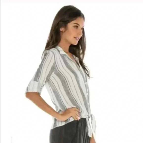 Anthropologie | Cloth & Stone Tie Front Button Up Blouse, Cream & Black Striped - Picture 2 of 3